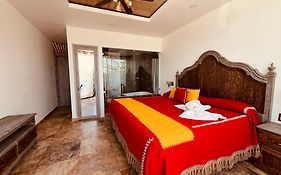 Hotel El Aguila, Villa del Carbón